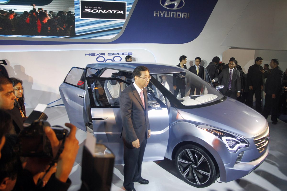 HYUNDAI