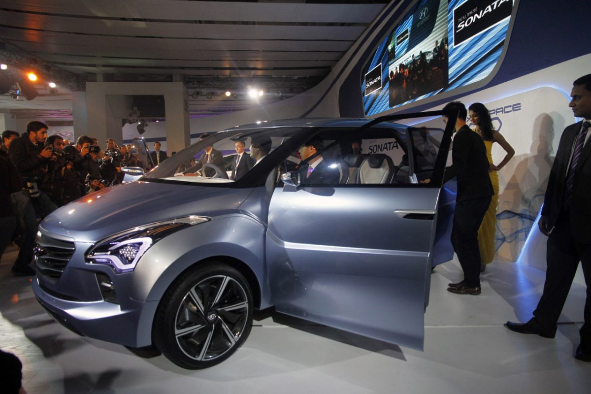HYUNDAI