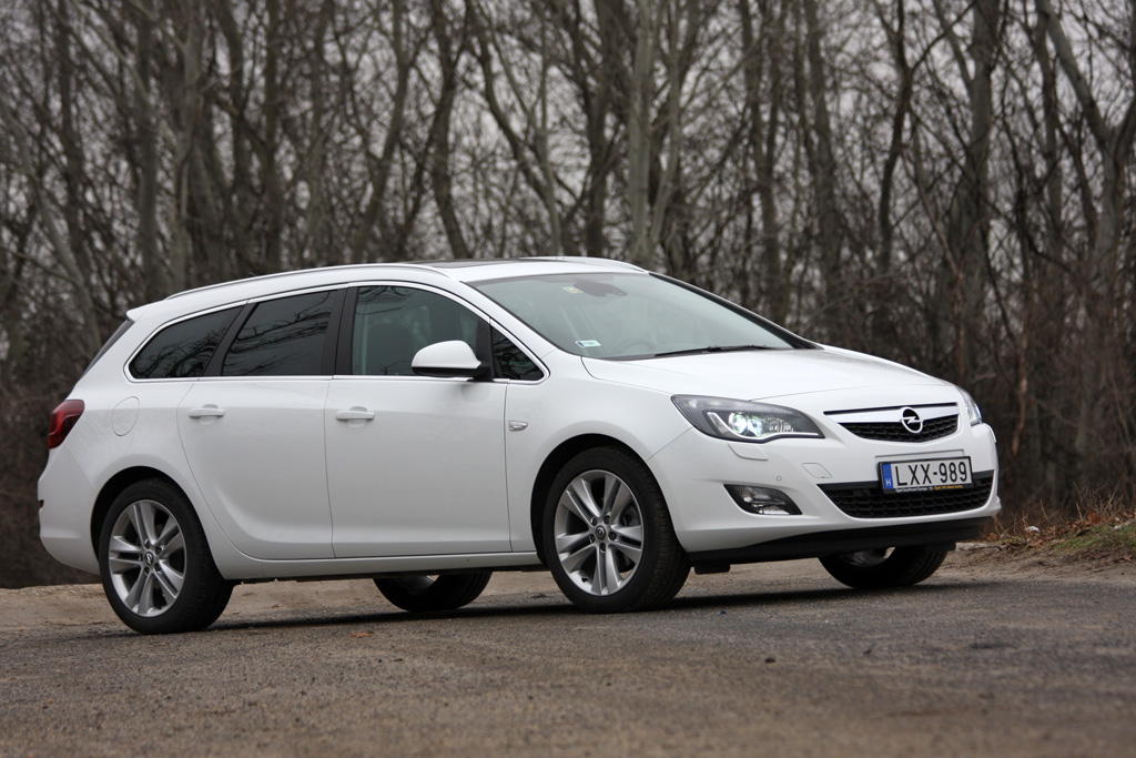 OPEL ASTRA J