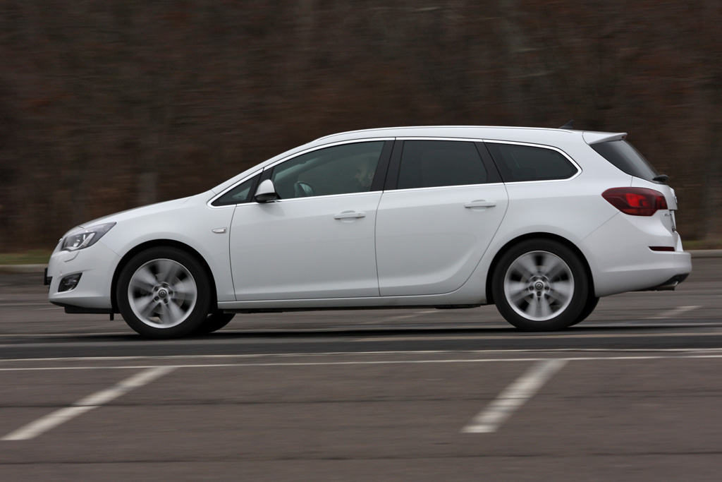 OPEL ASTRA J
