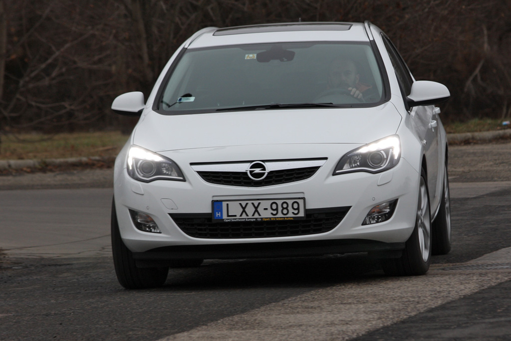 OPEL ASTRA J