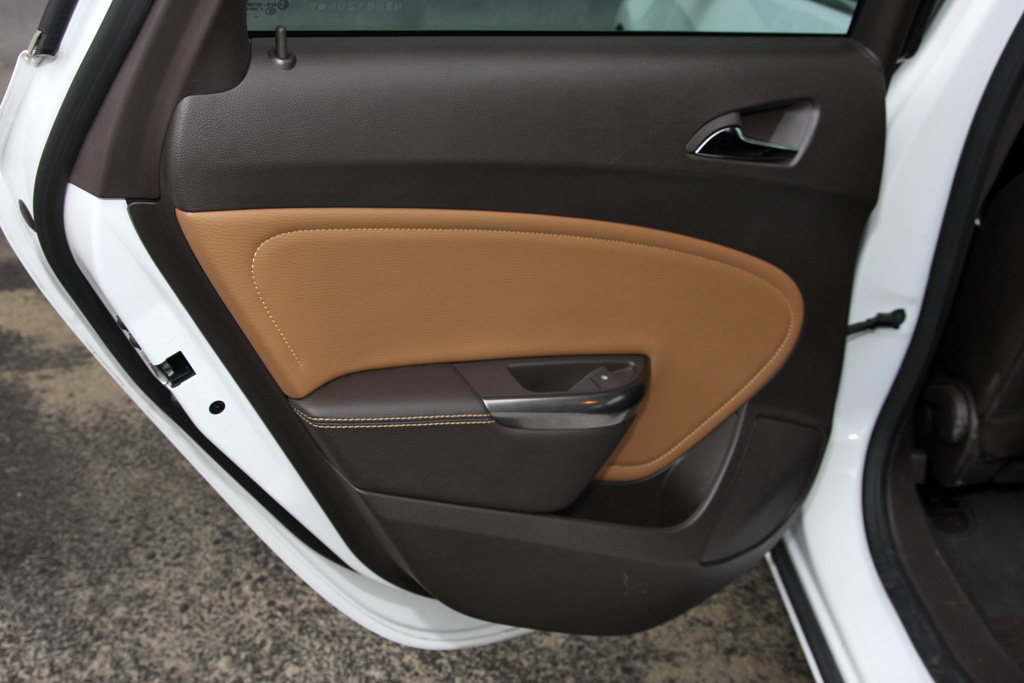 OPEL ASTRA J