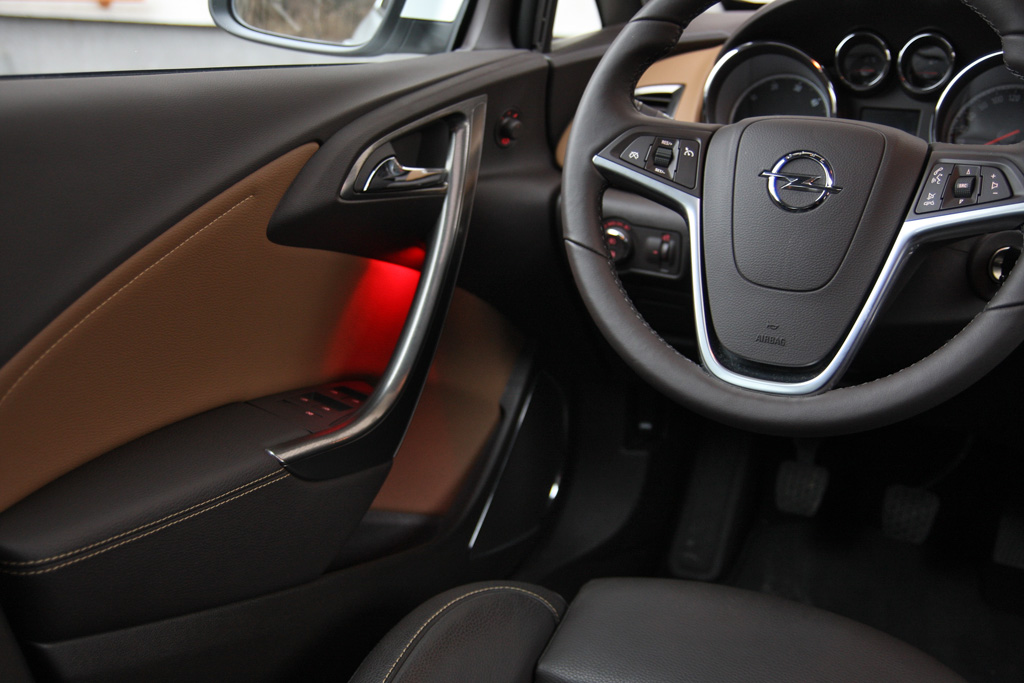 OPEL ASTRA J