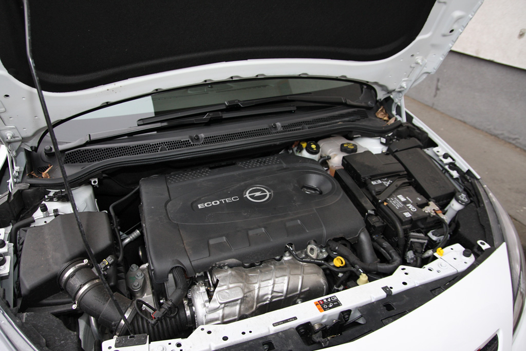 OPEL ASTRA J