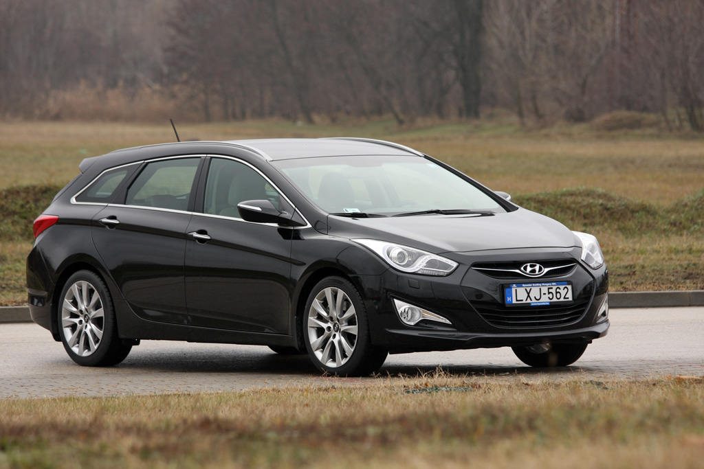 HYUNDAI I40