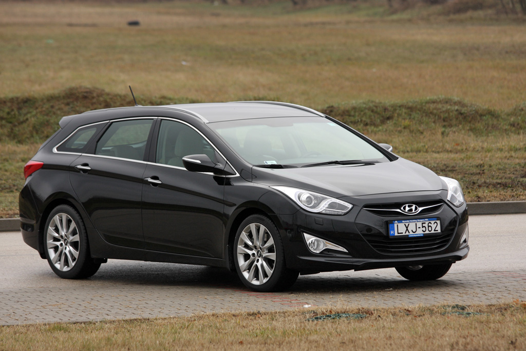 HYUNDAI I40