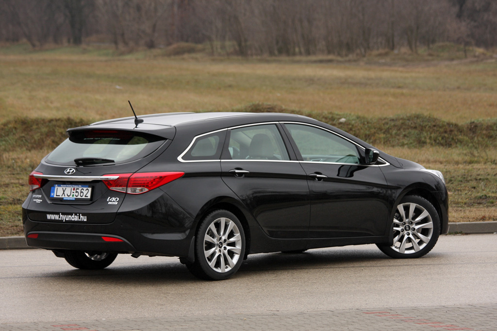 HYUNDAI I40