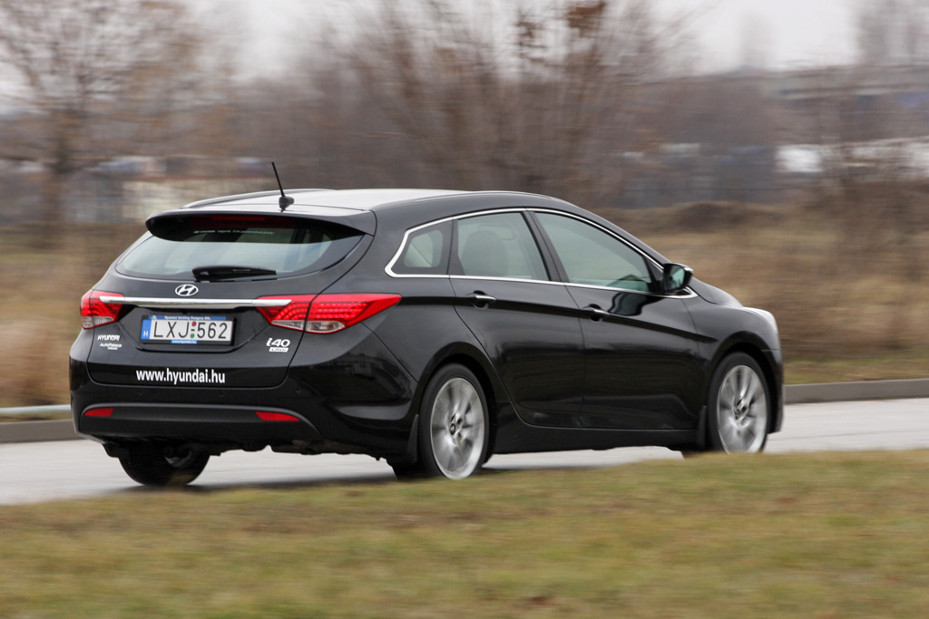 HYUNDAI I40
