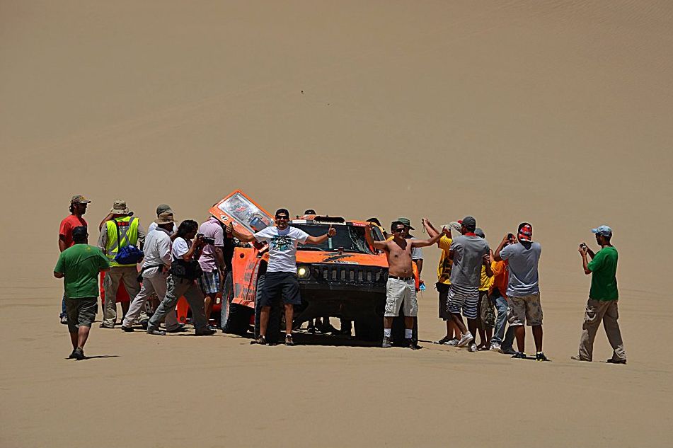 HUMMER