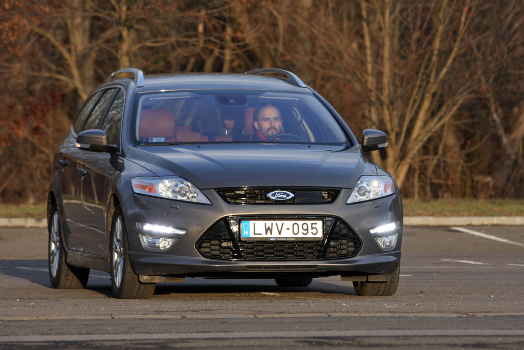 FORD MONDEO