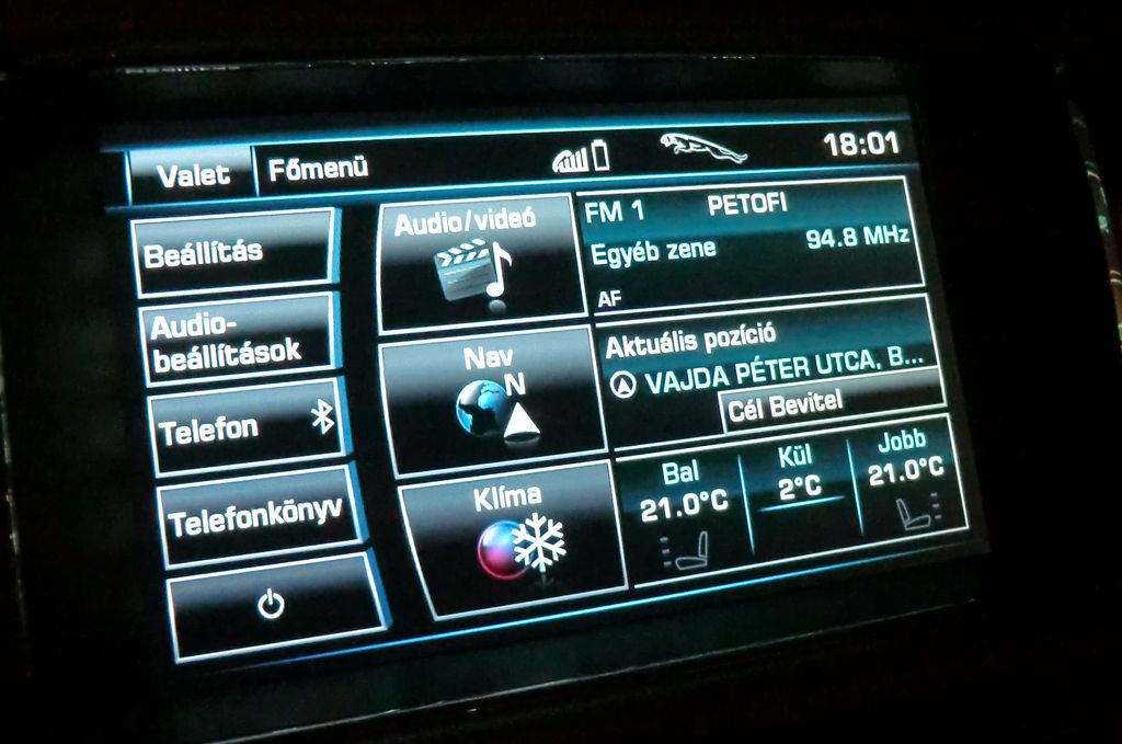JAGUAR XF