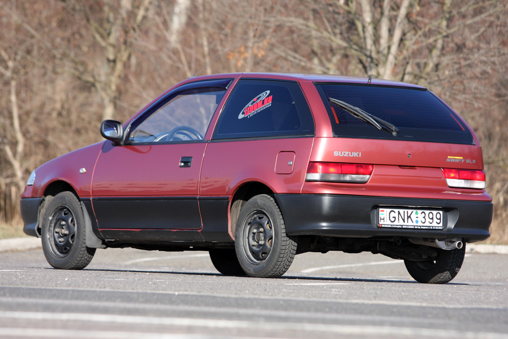 SUZUKI SWIFT