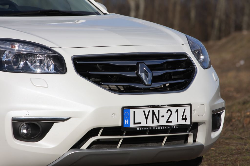 RENAULT KOLEOS