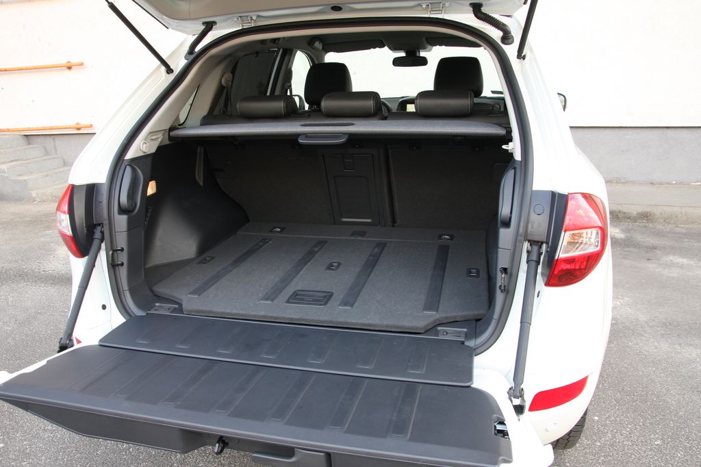 RENAULT KOLEOS