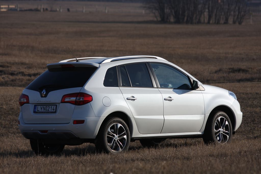 RENAULT KOLEOS