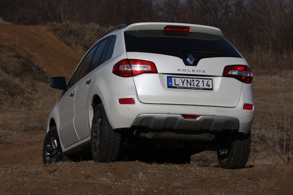 RENAULT KOLEOS