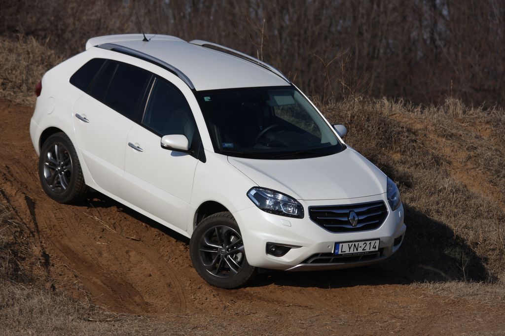 RENAULT KOLEOS