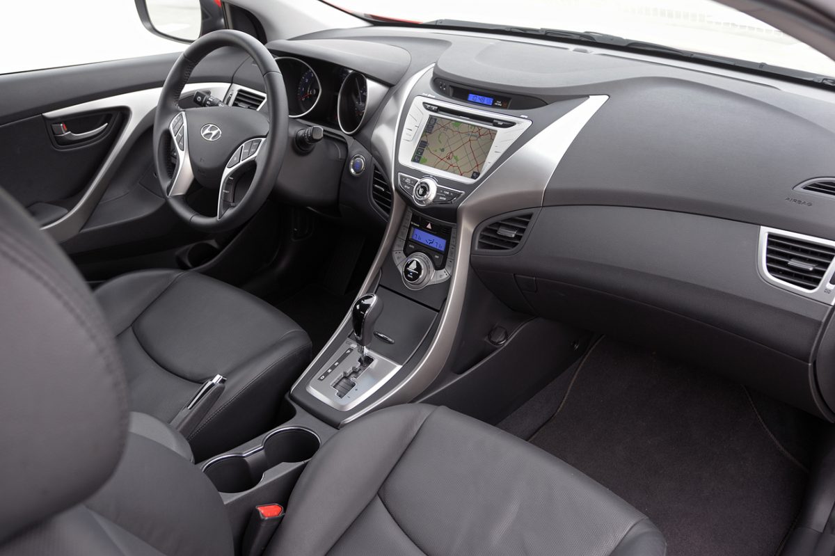 HYUNDAI