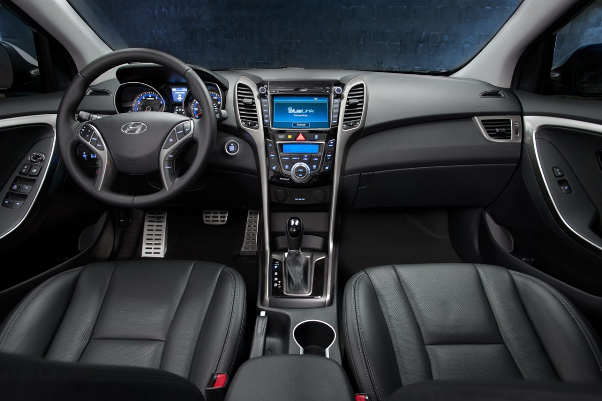 HYUNDAI