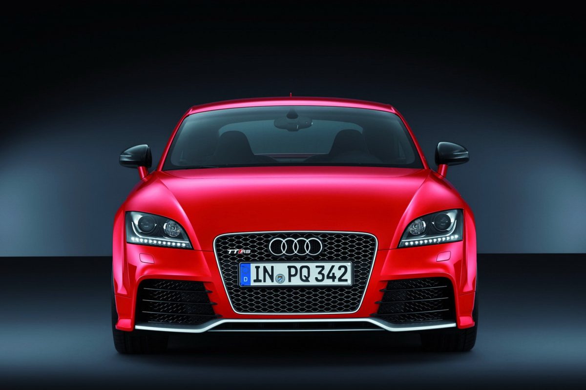 AUDI TT