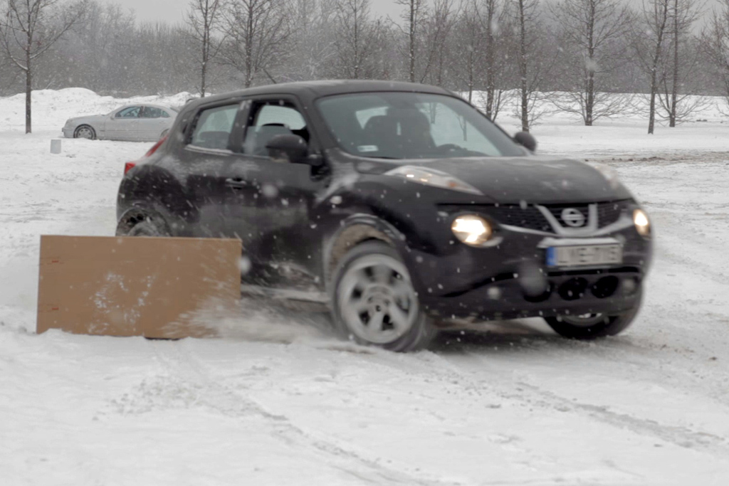 NISSAN