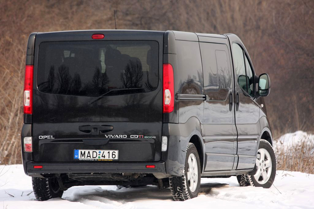 OPEL VIVARO