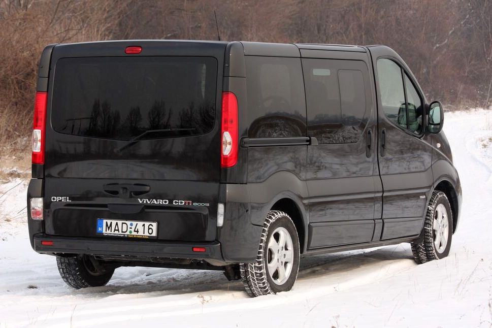 OPEL VIVARO