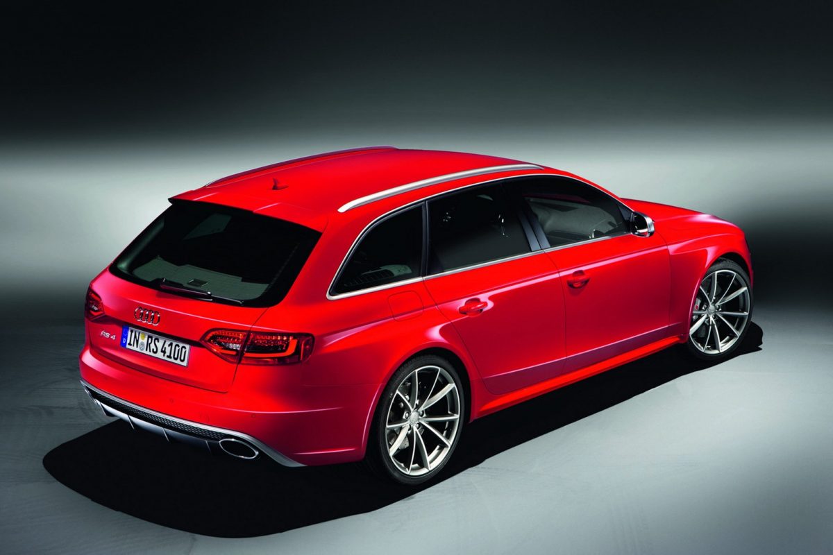 AUDI RS4