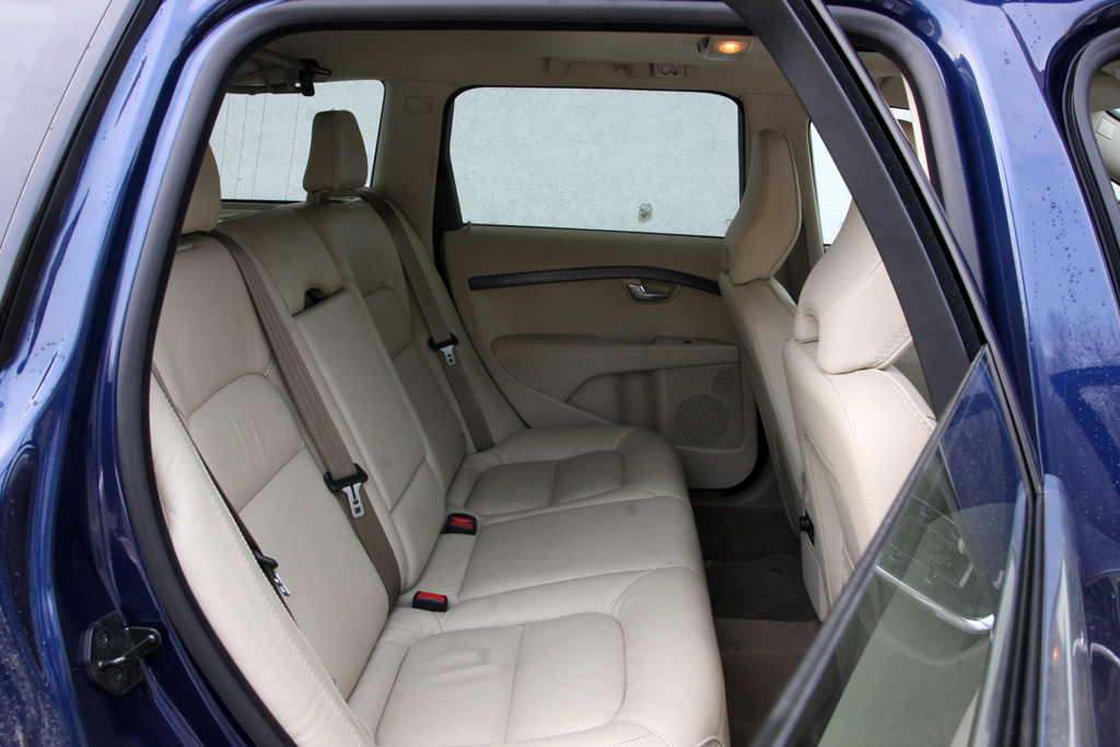 VOLVO XC70
