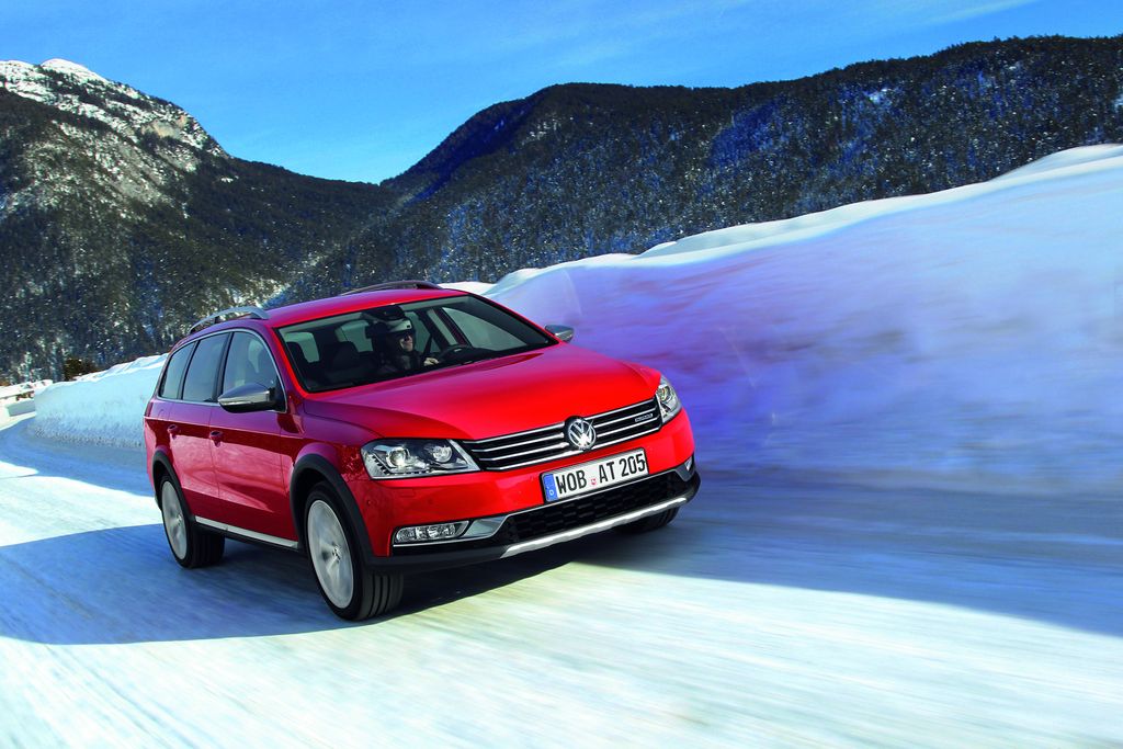 VOLKSWAGEN PASSAT