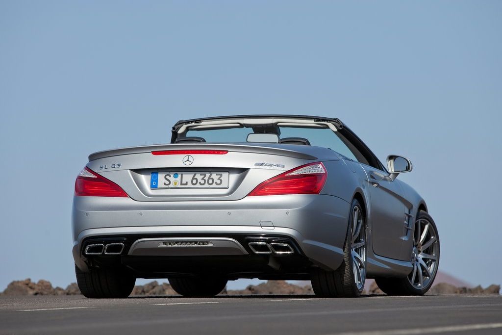 MERCEDES-BENZ