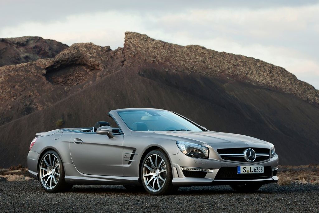 MERCEDES-BENZ