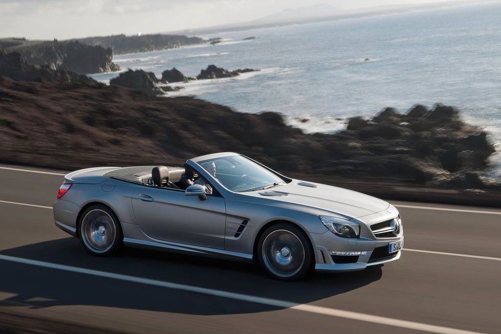MERCEDES-BENZ