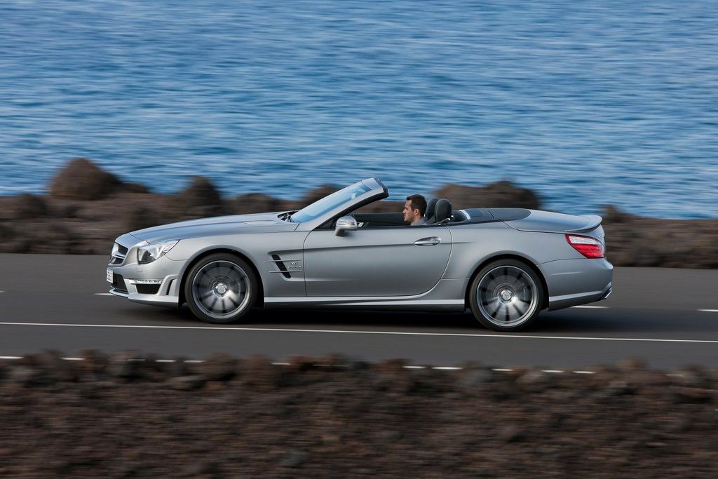 MERCEDES-BENZ