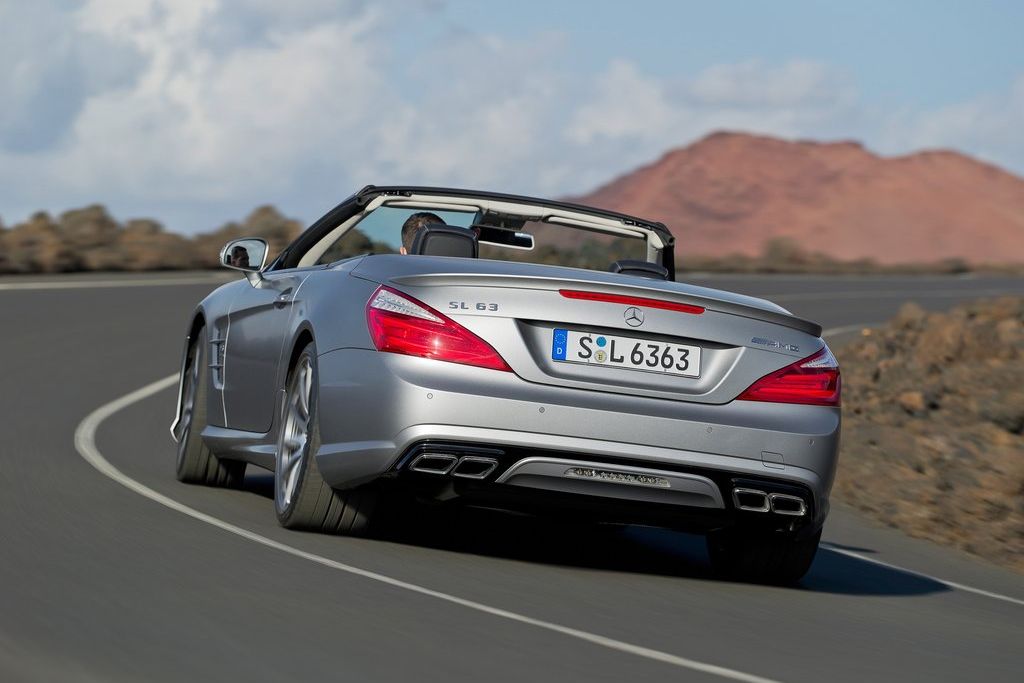MERCEDES-BENZ