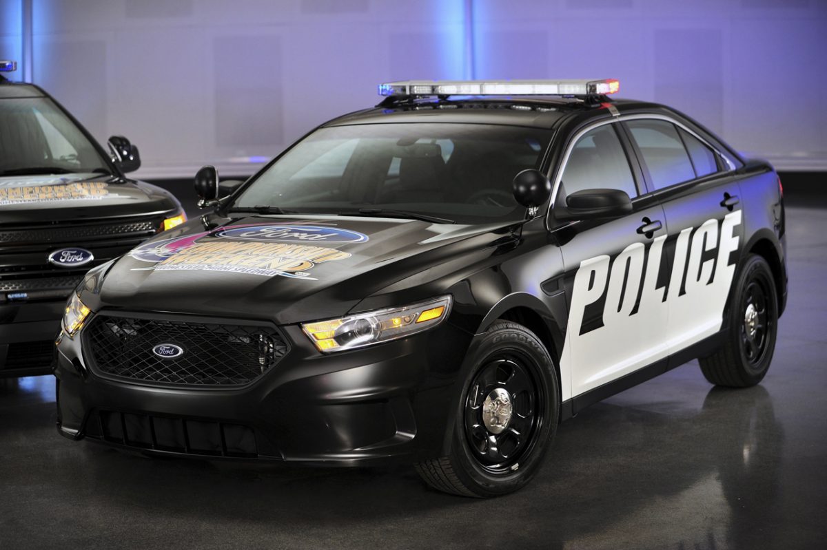 FORD TAURUS
