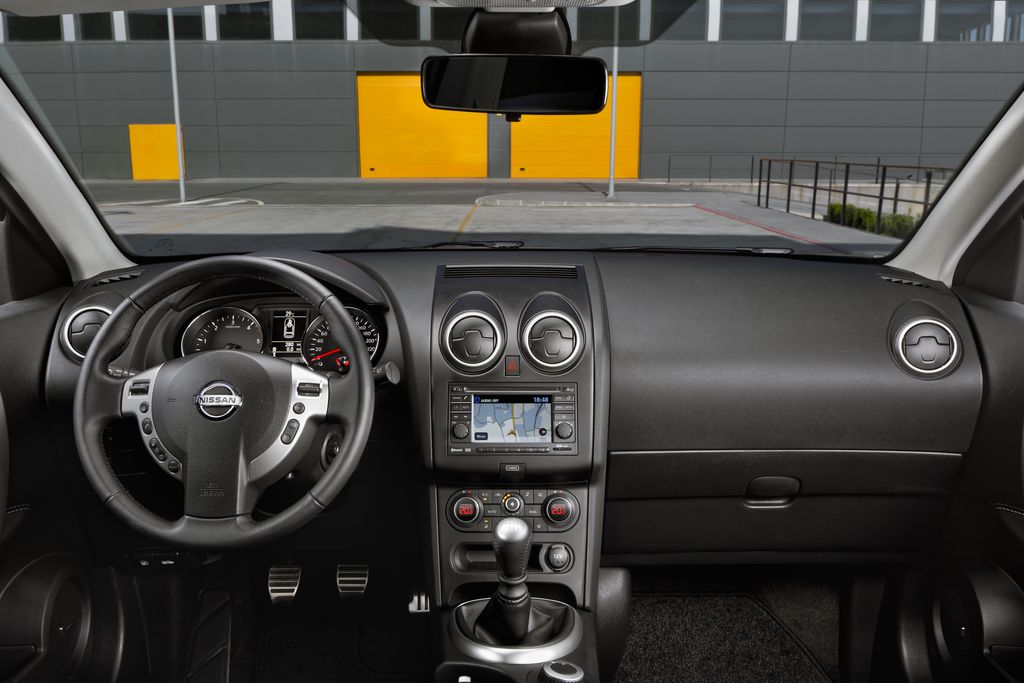 NISSAN