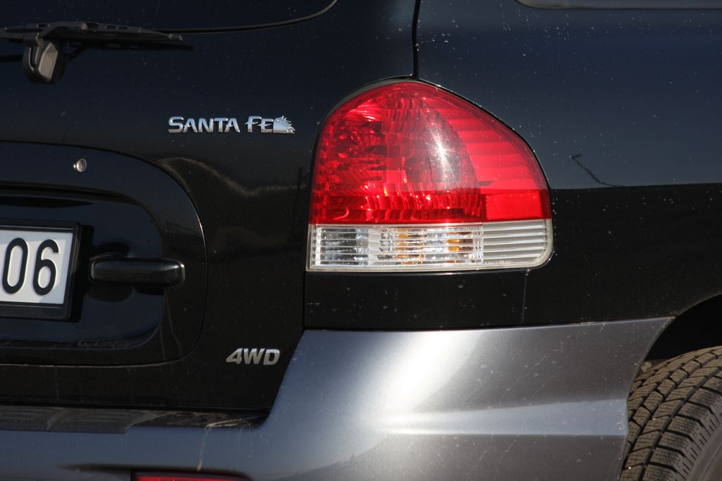 HYUNDAI SANTA FE