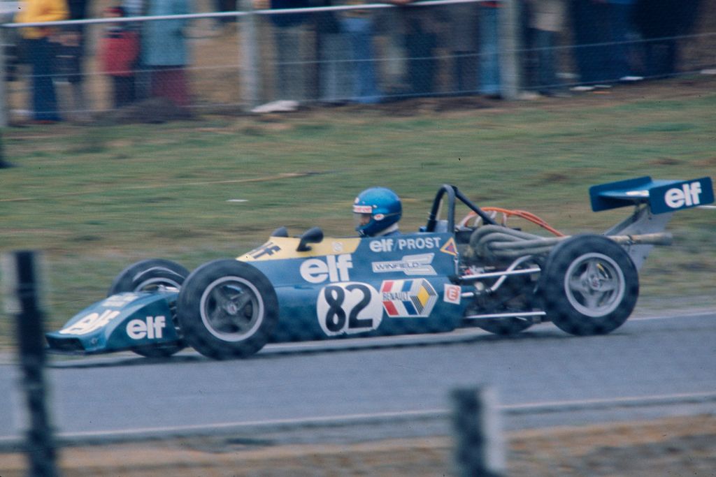 RENAULT