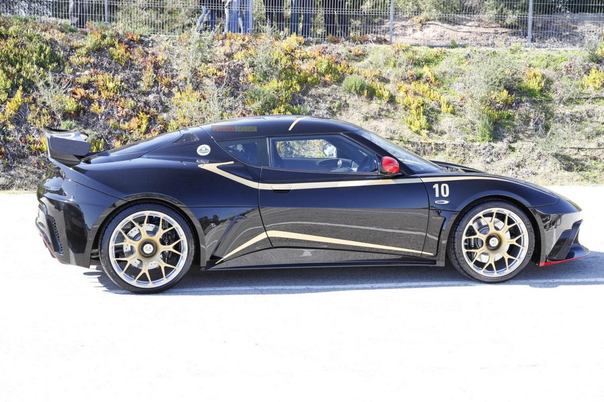 LOTUS EVORA