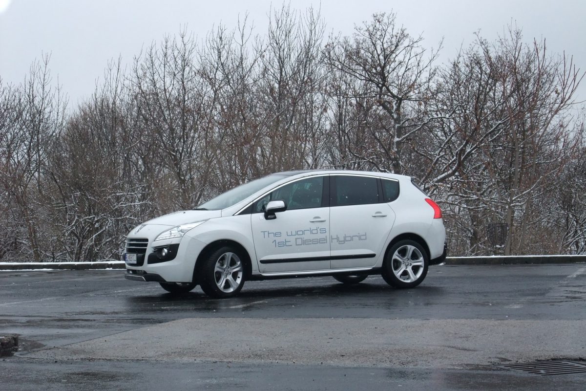 PEUGEOT