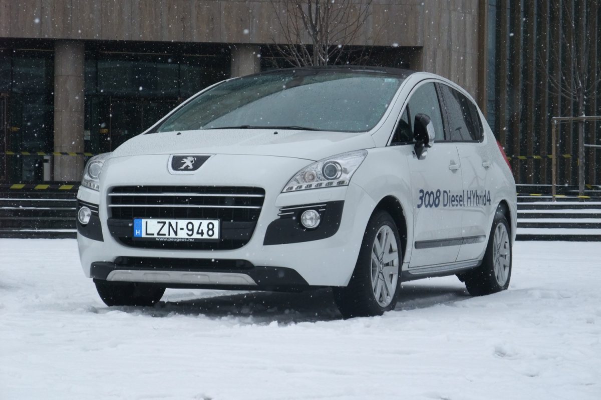PEUGEOT