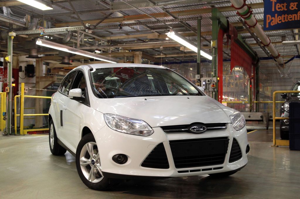 FORD FOCUS