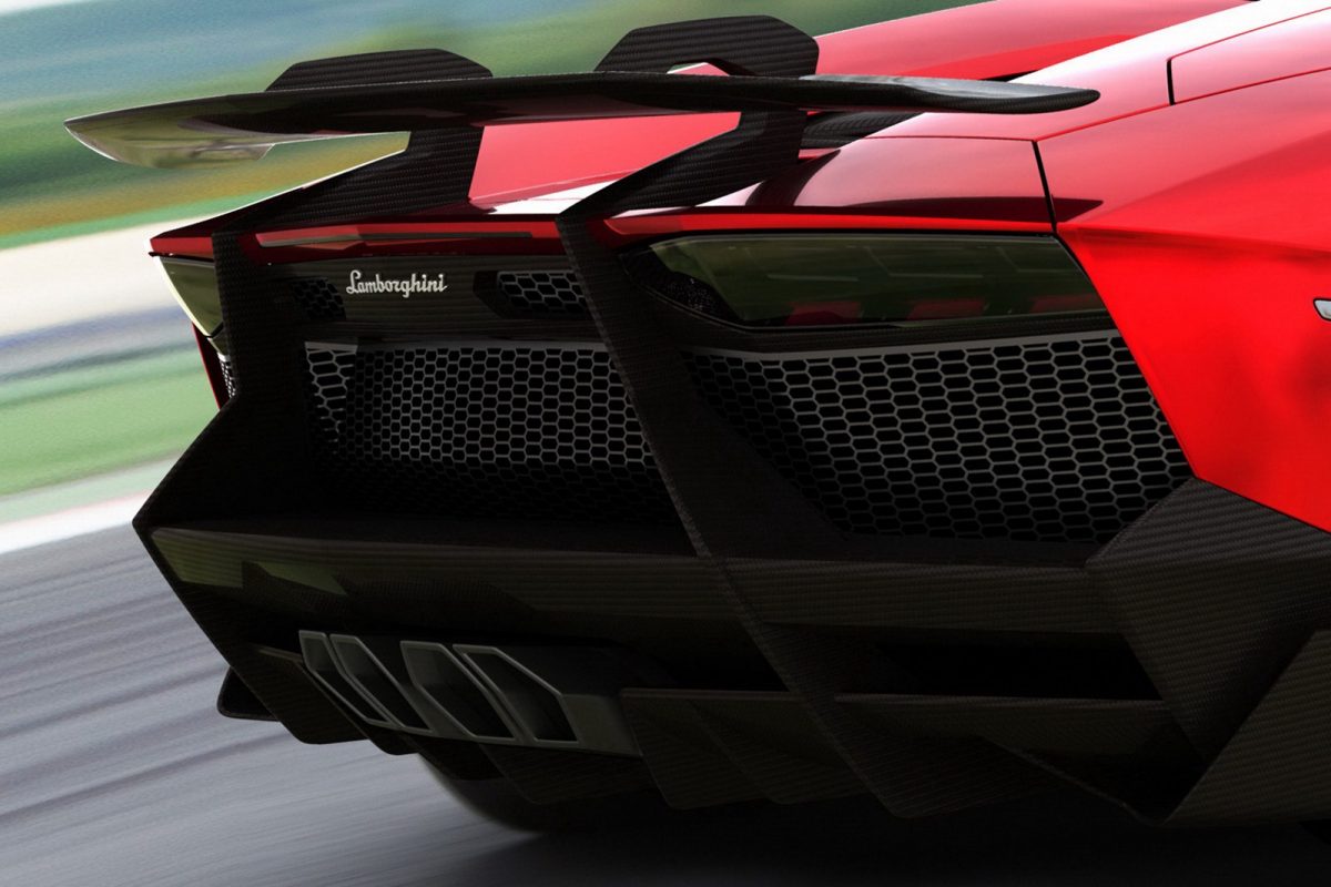 LAMBORGHINI