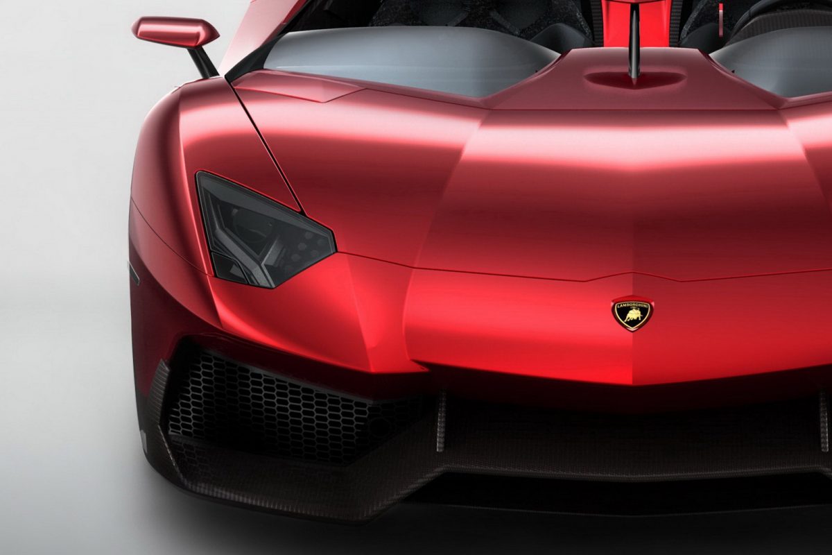 LAMBORGHINI