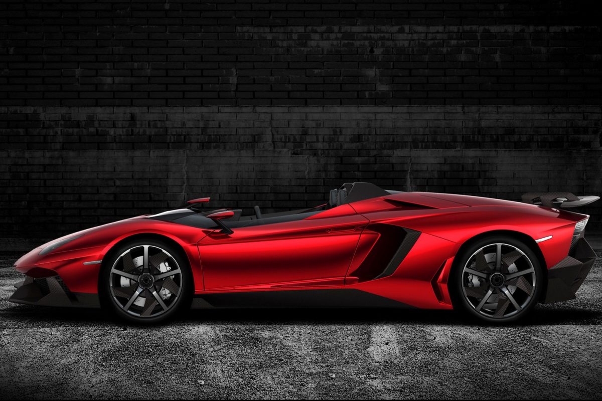 LAMBORGHINI