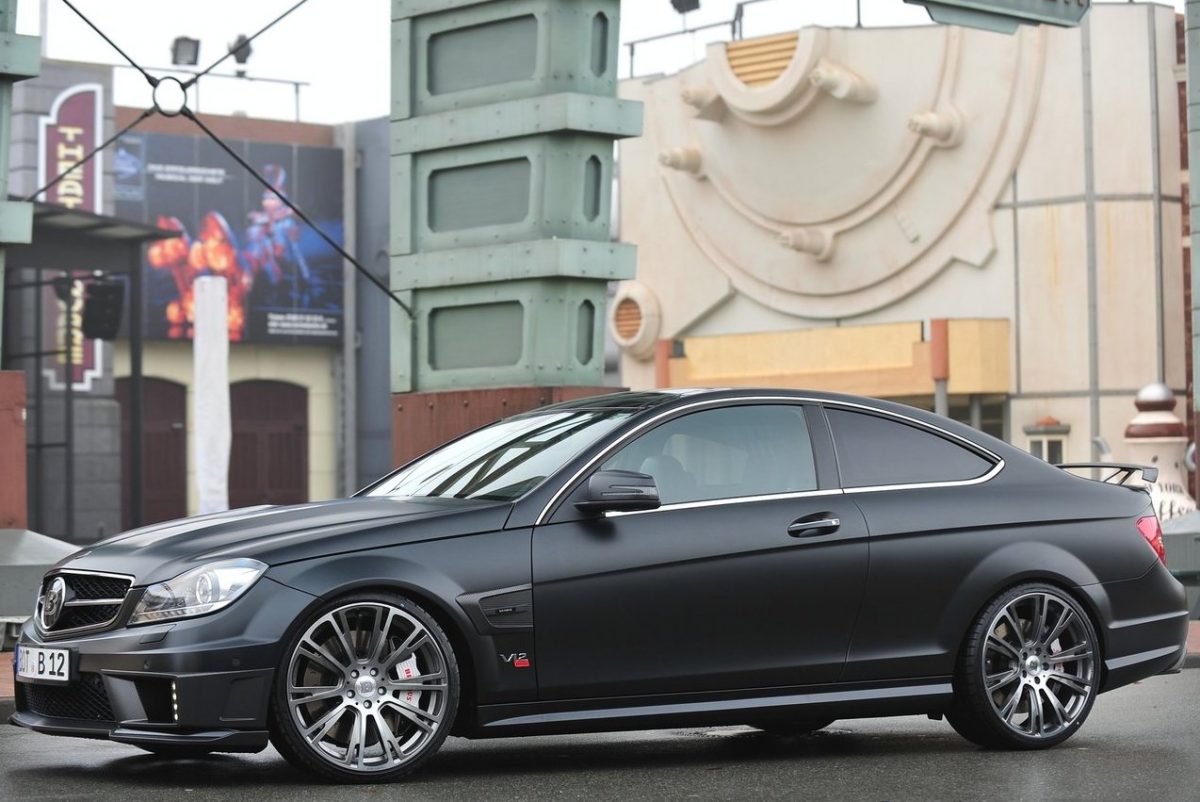 MERCEDES-BENZ C 63 AMG