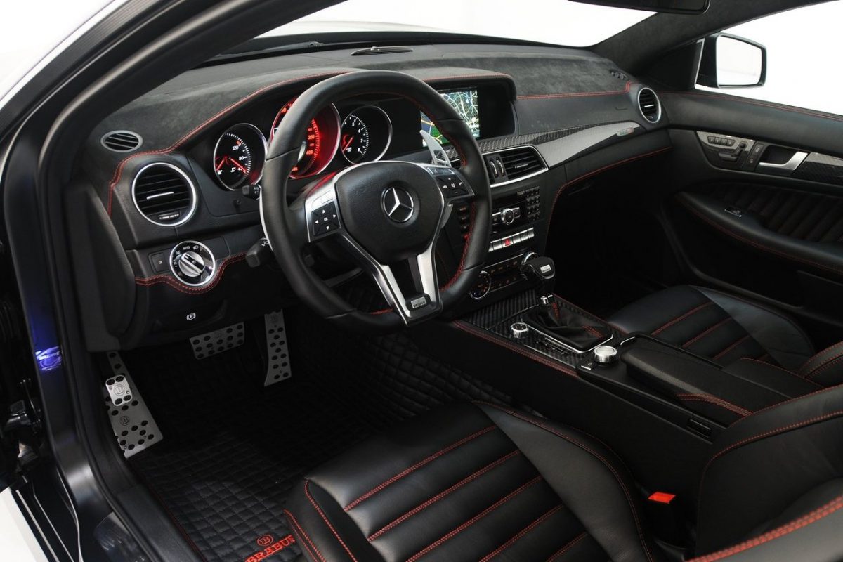 MERCEDES-BENZ C 63 AMG