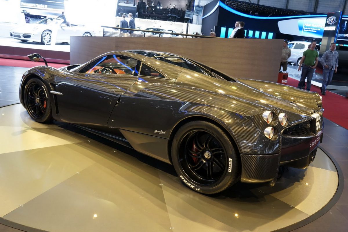 ASTON MARTIN