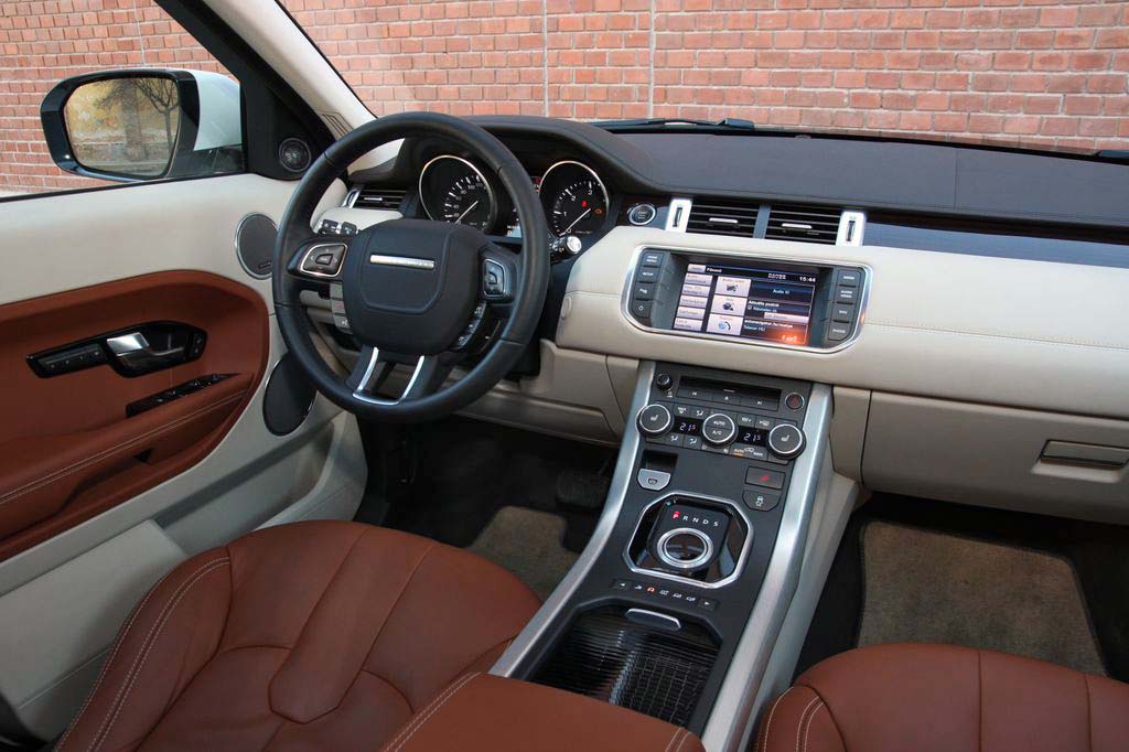 LAND ROVER RANGE ROVER EVOQUE